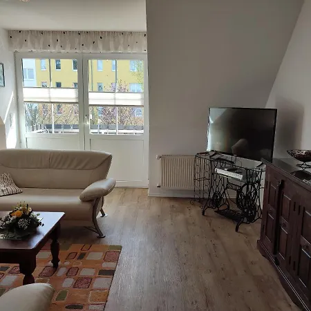 아파트 Martha-mueller-graehlert-weg 7 8 Wg 8 징스트