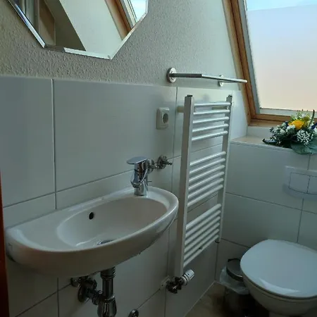 아파트 Martha-mueller-graehlert-weg 7 8 Wg 8 징스트