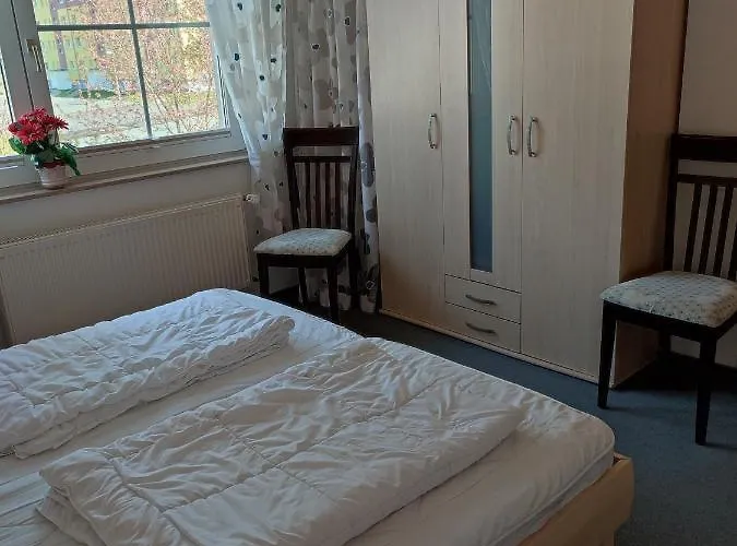 Martha-mueller-graehlert-weg 7 8 Wg 8 アパート ツィングシュト