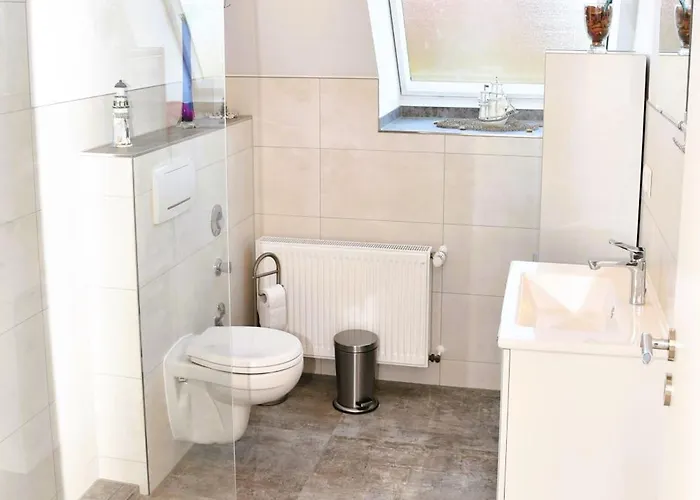 Martha-mueller-graehlert-weg 7 8 Wg 8 アパート *